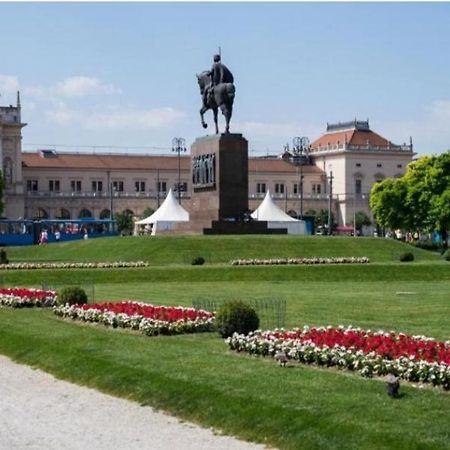 Nino Luxury Apartment Zagreb Exteriör bild