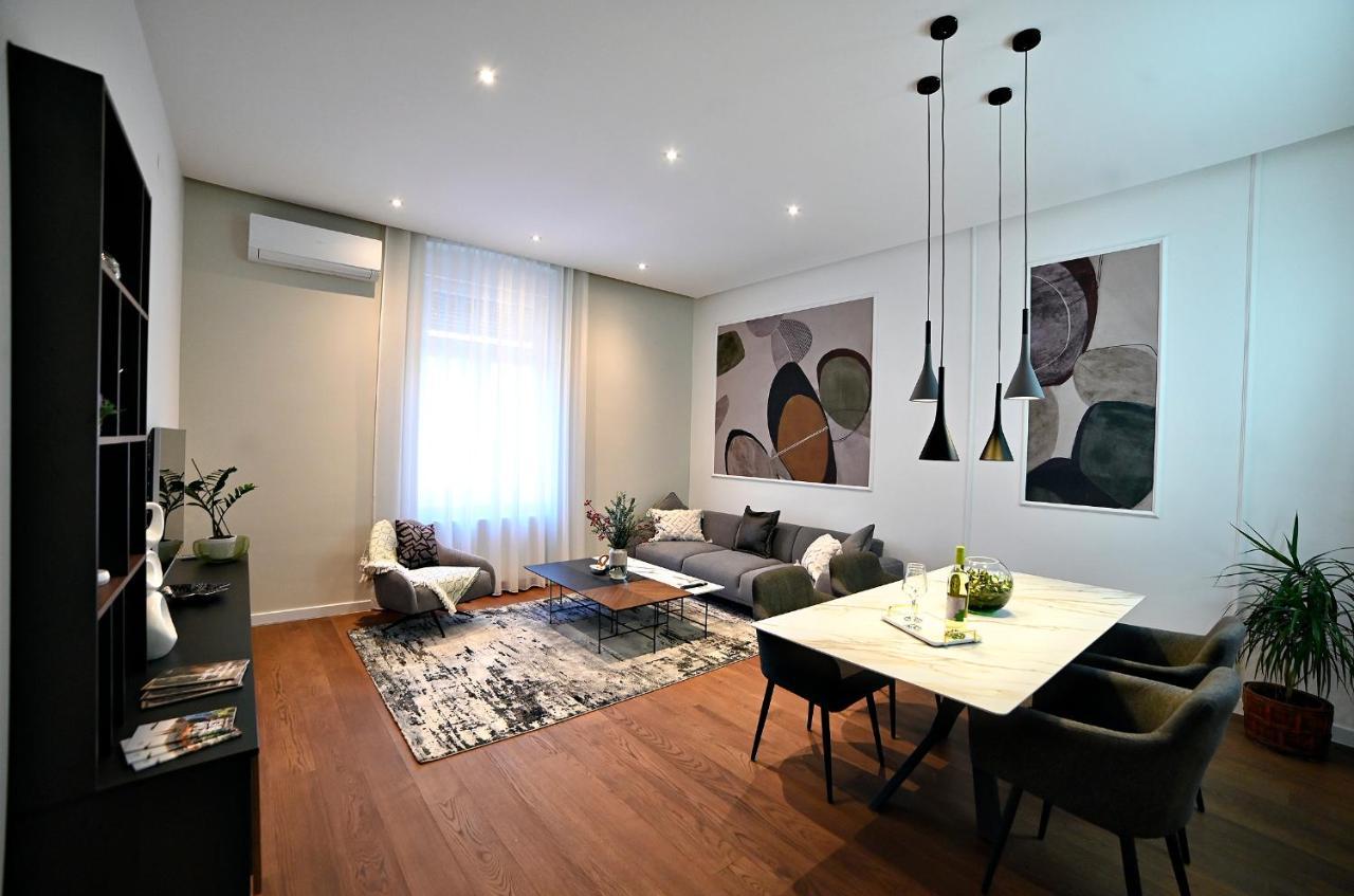 Nino Luxury Apartment Zagreb Exteriör bild