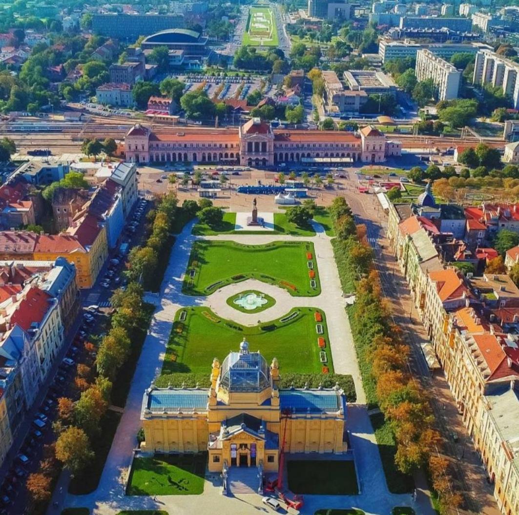 Nino Luxury Apartment Zagreb Exteriör bild